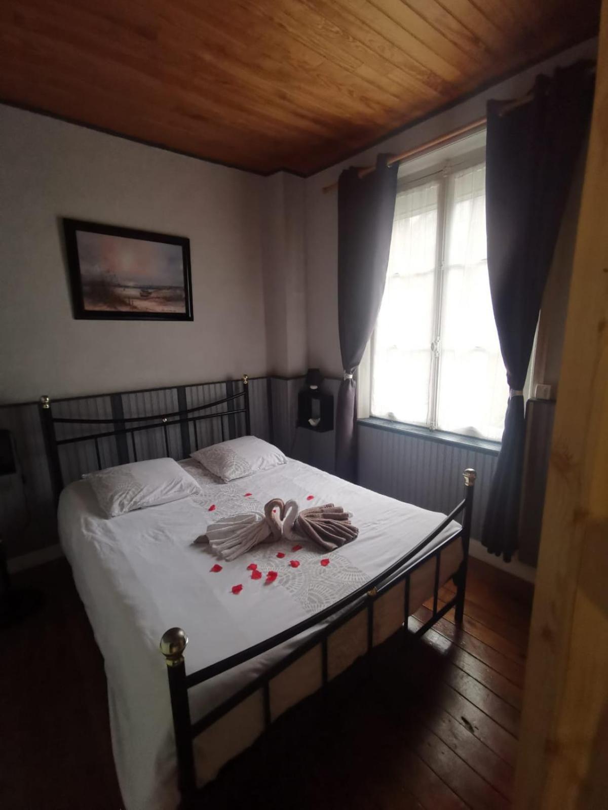 Appartement Avec Balcon Au 1Er Etage Vue Laterale Mer A 50 Metres De La Plage A Mers Les Bains. Ngoại thất bức ảnh